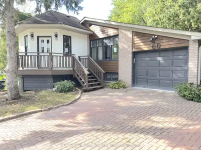60 Hillview Drive, Newmarket, On L3y 4h9