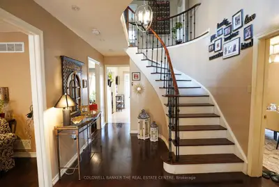 28 Fairty Drive, Markham, On L3s 3a5