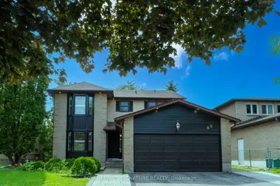 89 Batson Drive, Aurora, On L4g 3r2