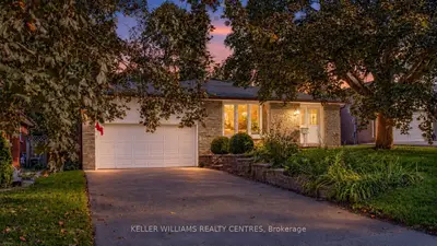 813 Grace Street, Newmarket, On L3y 2l6
