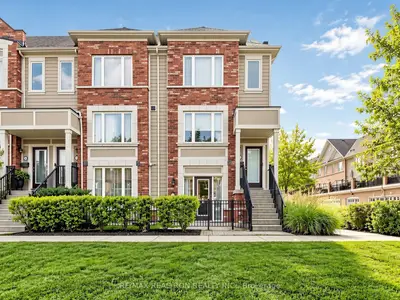 16 Walter Dove Court, Aurora, On L4g 0s8