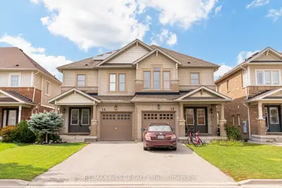 12 Hoard Avenue S, New Tecumseth, On L9r 0m4