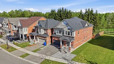 248 Greenwood Road, Whitchurch-stouffville, On L4a 0n8