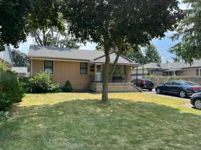 428 Paliser Crescent N, Richmond Hill, On L4c 1r6
