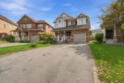27 Watkins Glen Crescent, Aurora, On L4g 7p3
