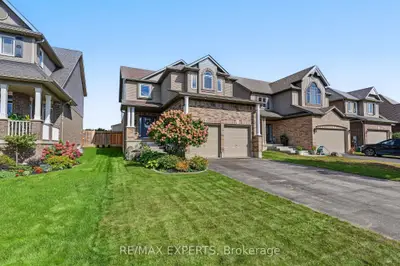 18 Arnold Crescent, Essa, On L3w 0p9