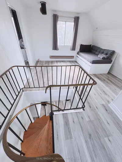 761 Innisfil Beach Road, Innisfil, On L9s 4e4