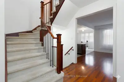 18 Hutton Crescent, Essa, On L0m 1b6