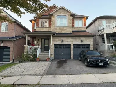 71 Batchford Crescent, Markham, On L6b 0c2