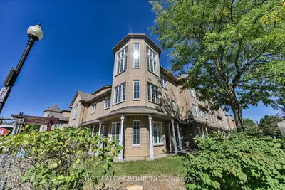 5 St Moritz Way 6, Markham, On L3r 4e8
