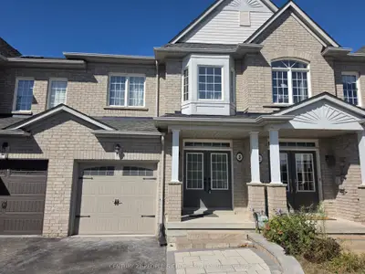 320 Ravineview Drive 3, Vaughan, On L6a 4h1