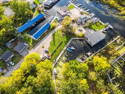 8 Mac Avenue, Georgina, On L4p 3w5