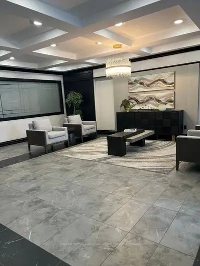 91 Townsgate Drive 103, Vaughan, On L4j 8e8