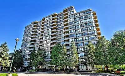 91 Townsgate Drive 103, Vaughan, On L4j 8e8
