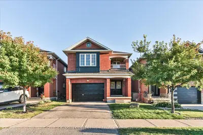 156 Monteith Crescent, Vaughan, On L6a 3m7