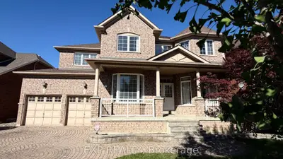 17 Country Ridge Drive, Markham, On L6e 1c4