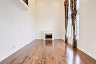 17 Country Ridge Drive, Markham, On L6e 1c4