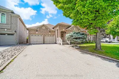 21 Mira Vista Place, Vaughan, On L4h 1k9
