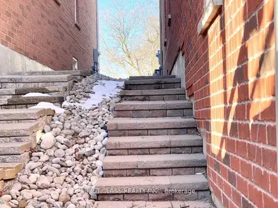 9 Wiley Avenue Bsmt, Richmond Hill, On L4s 0c6