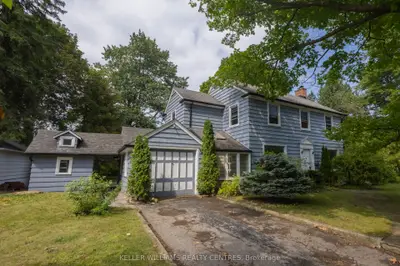 34 Cousins Drive, Aurora, On L4g 1b4