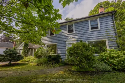 34 Cousins Drive, Aurora, On L4g 1b4