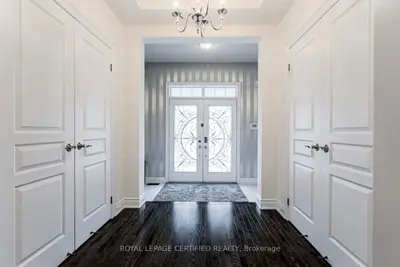 41 Danby Street, Vaughan, On L4h 3z2