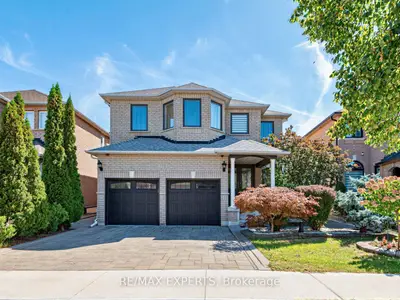 113 Sonoma Boulevard, Vaughan, On L4h 1n8