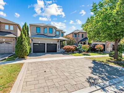 113 Sonoma Boulevard, Vaughan, On L4h 1n8