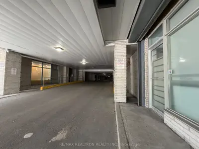 7378 Yonge Street W 38b, Vaughan, On L4j 8j1