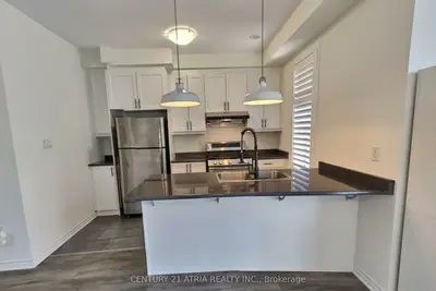 66 Cornell Centre Boulevard, Markham, On L6b 1m9