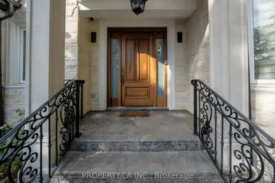 76 Concord Road, Vaughan, On L4j 3m3