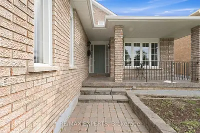 337 Forest Drive, Vaughan, On L4l 8v7