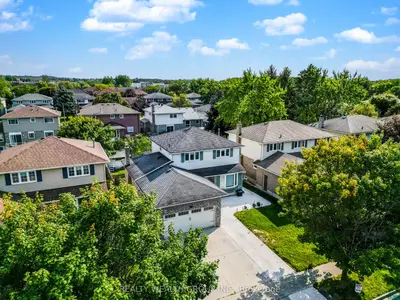 201 Biscayne Boulevard Bsmnt, Georgina, On L4p 3l8
