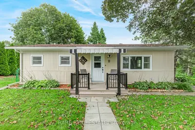 11 HAWTHORNE Drive, Innisfil, ON L9S 1P7