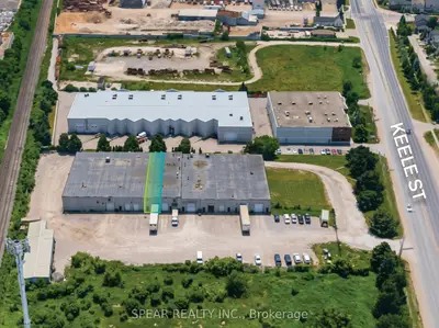 10651 Keele Street 5, Vaughan, On L6a 3y9