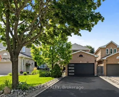416 Flanagan Court, Newmarket, On L3x 2e9