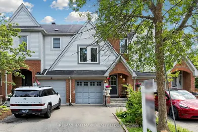 5 Evelyn Buck Lane, Aurora, On L4g 7h9