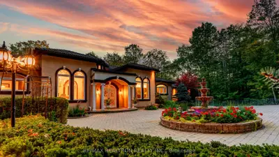 38 Bridgewater Drive, Richmond Hill, On L4e 3n4