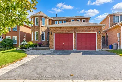 109 Heathwood Heights Drive, Aurora, On L4g 4w4