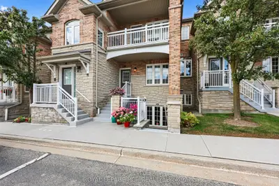 520 Silken Laumann Drive 11, Newmarket, On L3x 2s7