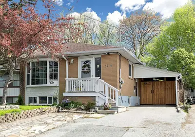 37 Newbury Drive Basement, Newmarket, On L3y 4p9