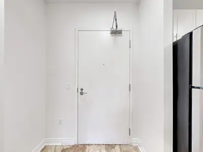 7325 Markham Road 222, Markham, On L3s 0c9
