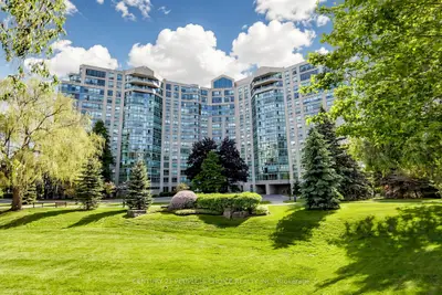 7805 Bayview Avenue 413, Markham, On L3t 7n1