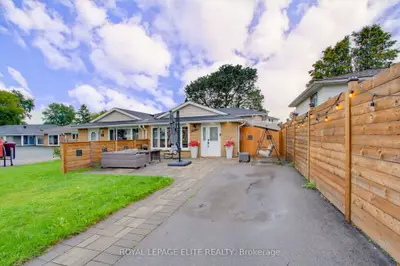 13 ALPHONSUS Court, New Tecumseth, ON L0G 1W0