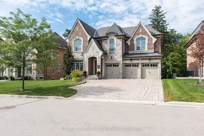 136 Annsleywood Court, Vaughan, On L4h 4g6