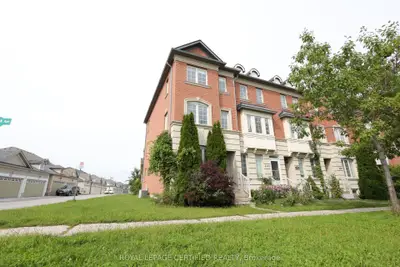 2420 Bur Oak Avenue, Markham, On L6b 1j8