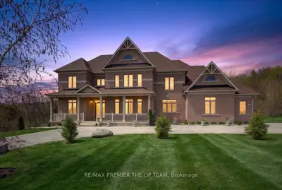 102 Pine Hill Road, Bradford West Gwillimbury, On L3z 0h1