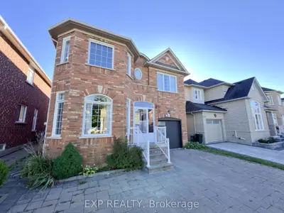 7 Davidoff Street, Markham, On L6e 1r2