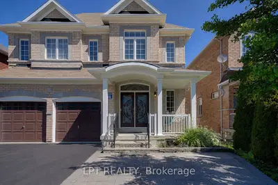1168 Mctavish Drive, Newmarket, On L3x 0a7