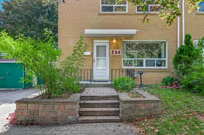 234 Beechy Drive, Richmond Hill, On L4c 2x7